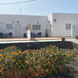 https://villa-escanfraga-ii.in-canary-islands.com
